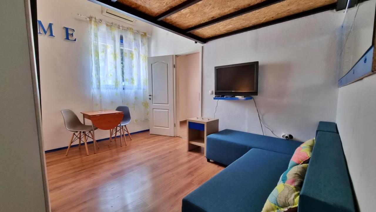Apartments Punta 2 오미스 외부 사진
